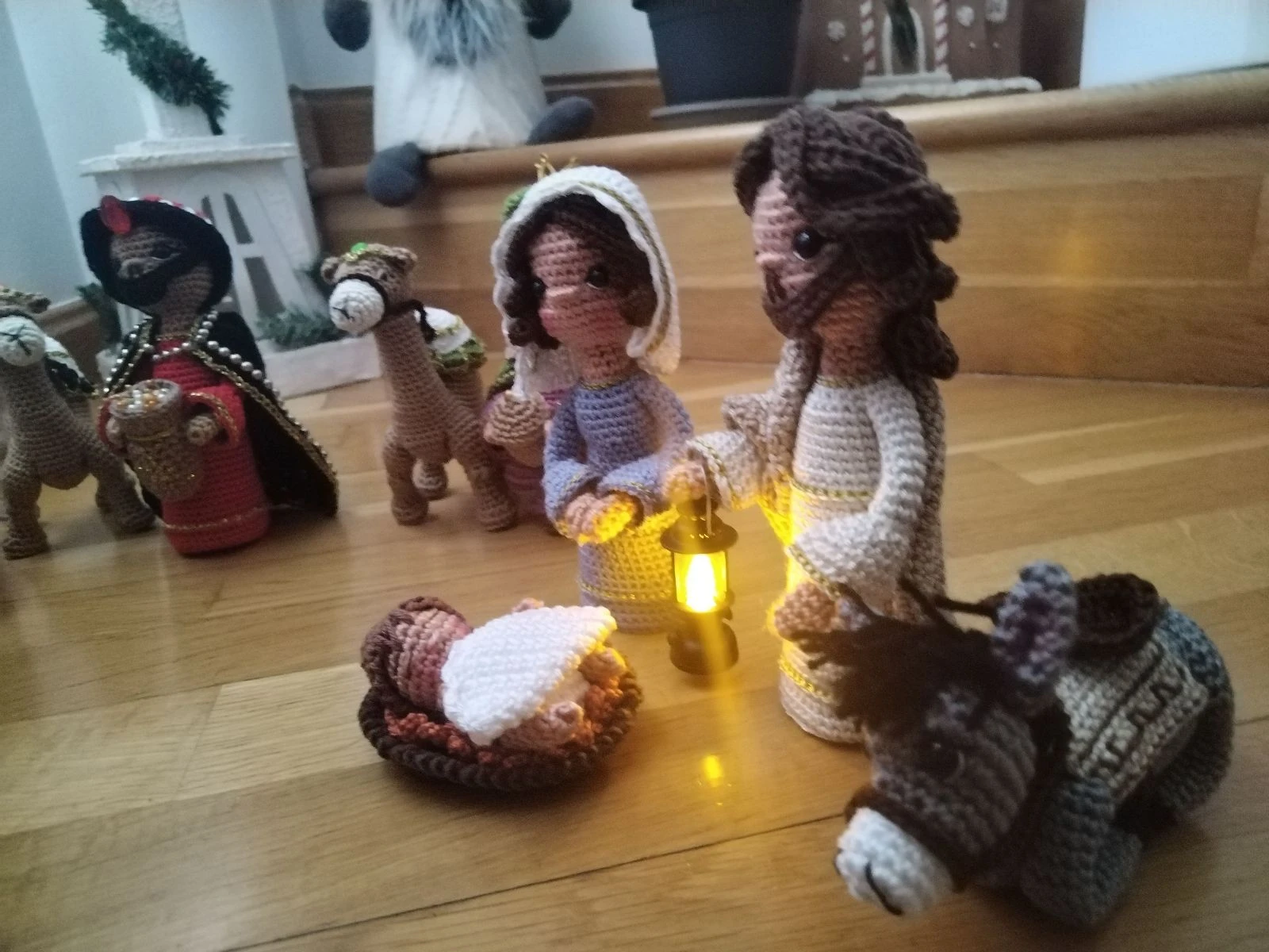 Birth, handmade nativity scene – photo 4